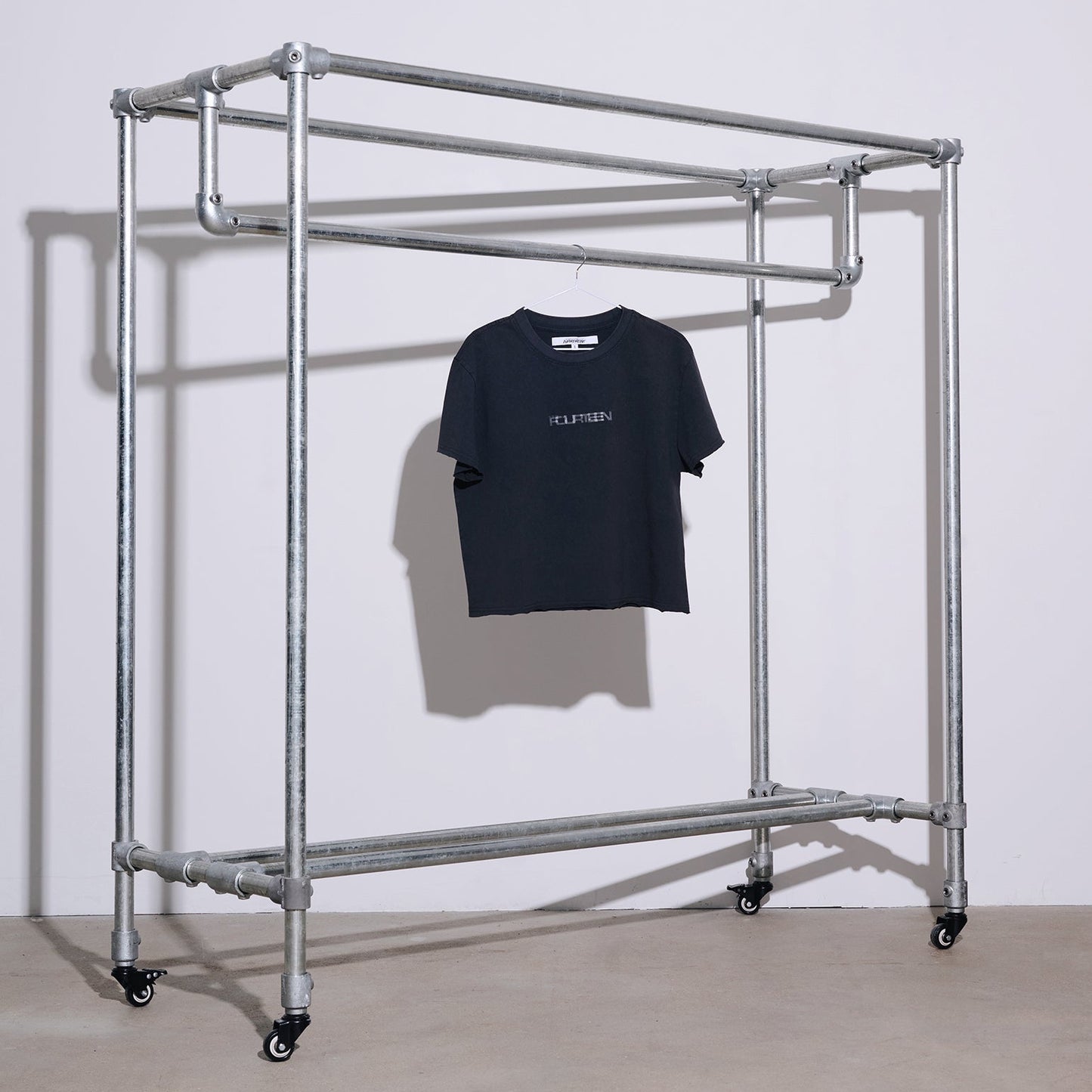 FOURTEEN ESSENTIAL BOXY TEE